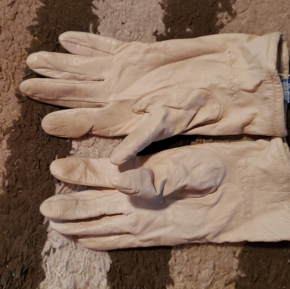 Purple Hat/Glove Bundle - Picture 12 of 12